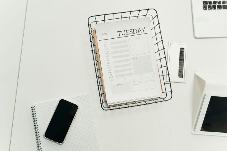 Tips for Creating a Cozy and Functional Home Workspace